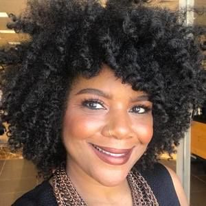 Meet your Posher, Erica